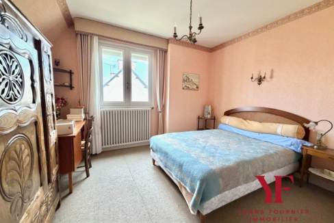 Châteauneuf-du-Faou (29520)BELLE MAISON A CHATEAUNEUF-DU-FAOU, 8 PIÈCES, 5 CHAMBRES, VUE DÉGAGÉE, AU CALME 16