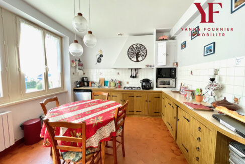 MAISON PROCHE CENTRE VILLE PLOUGASTEL-DAOULAS, 4 CHAMBRES, QUARTIER CALME 9